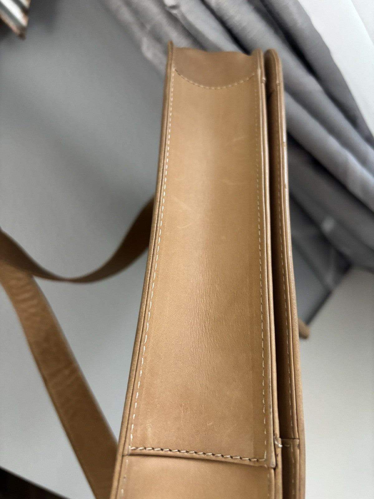 Bally Tan ALL Leather Bag GORGEOUS