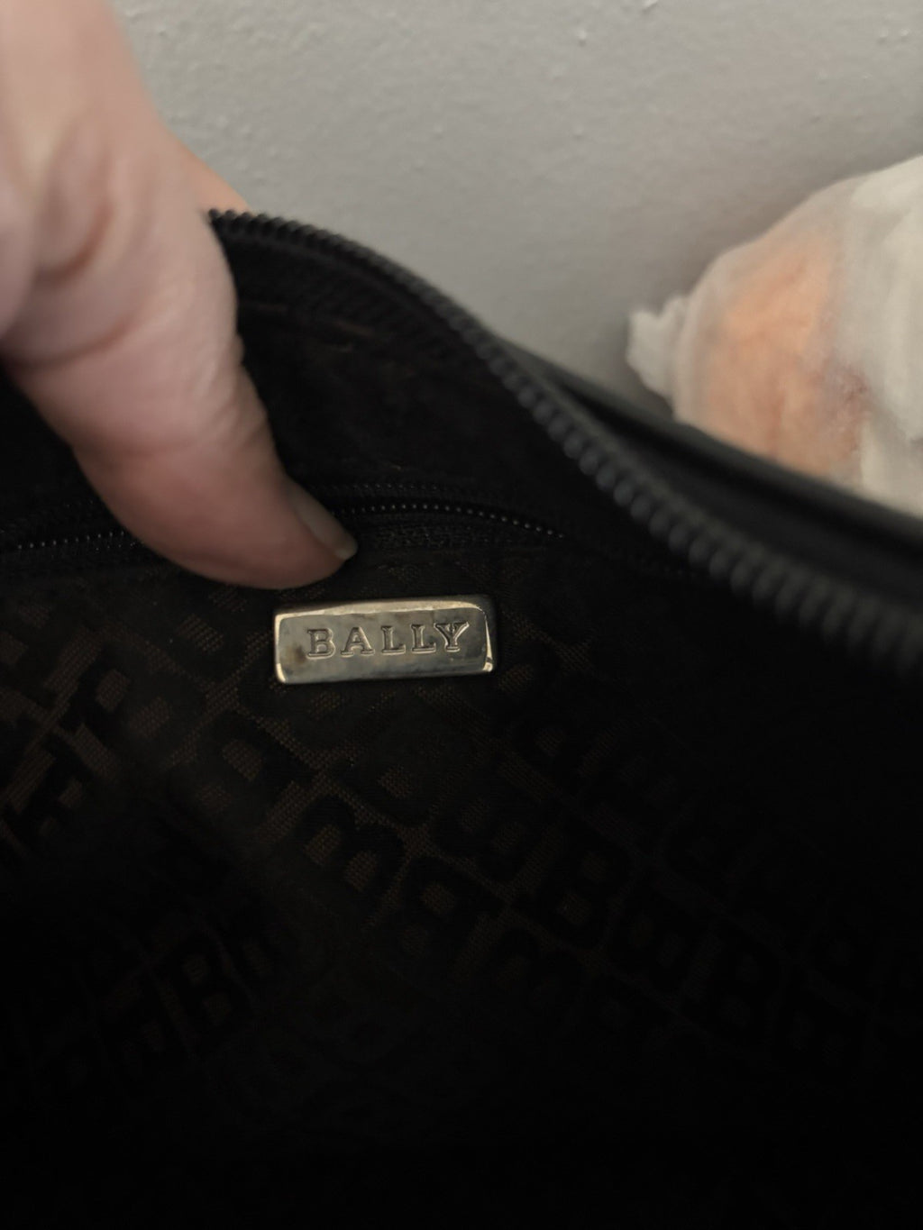 Bally Black Quilted Nylon Leather Handle Shoulder bag