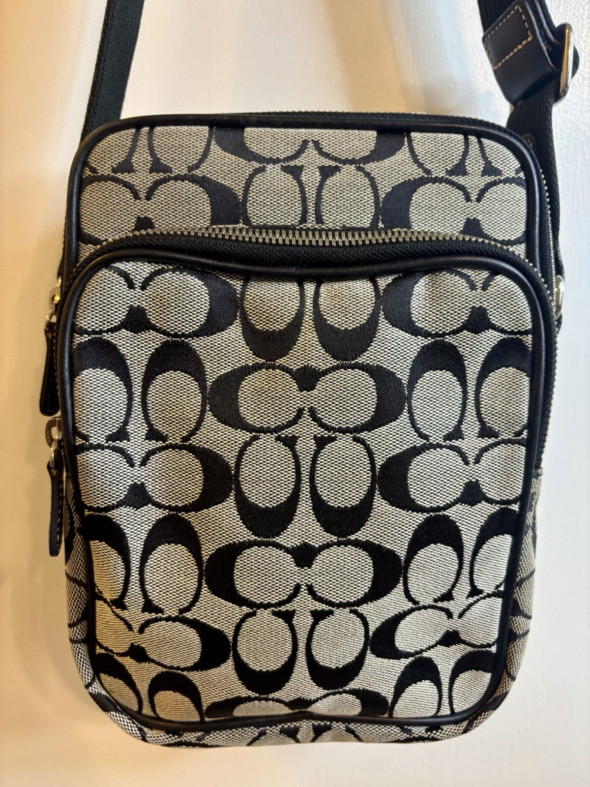 Coach Unisex Travel Crossbody Bag Black Signature 4270 Vintage 2005
