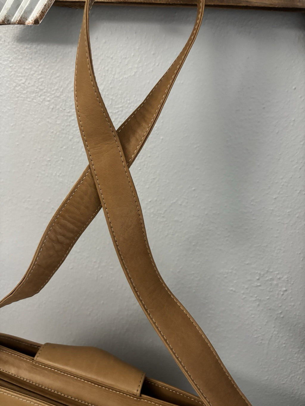 Bally Tan ALL Leather Bag GORGEOUS