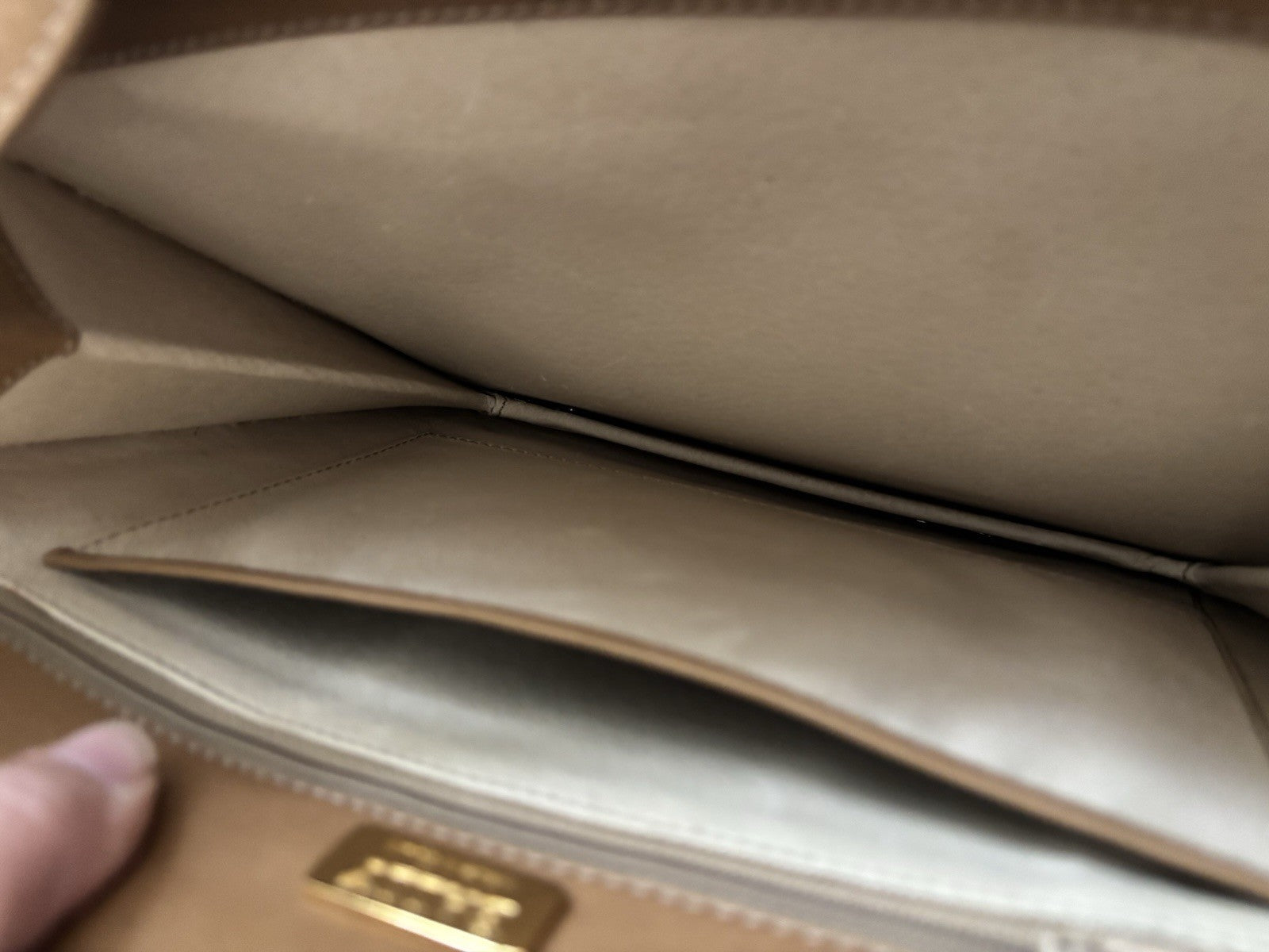 Bally Tan ALL Leather Bag GORGEOUS