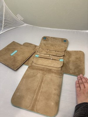 ✨ NEW Tiffany & Co. Tiffany Blue Leather Fold-Out Jewelry Case ✨