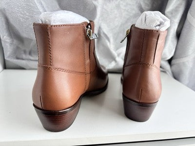 Coach Dannie Leather Saddle Size 8 -FREE SHIPPING!!