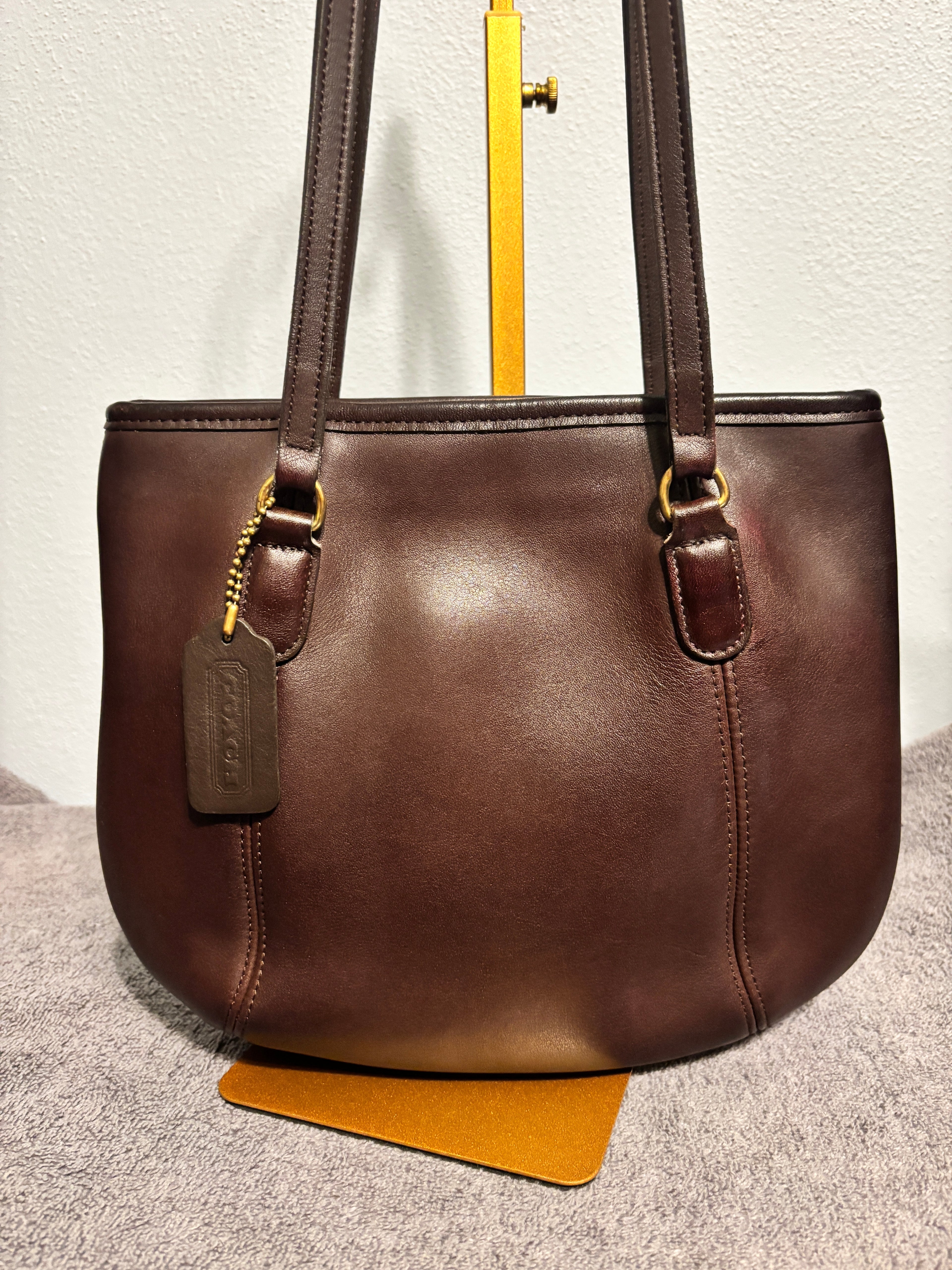Vintage Coach 9996 Two Tone Brown Framed Pouch