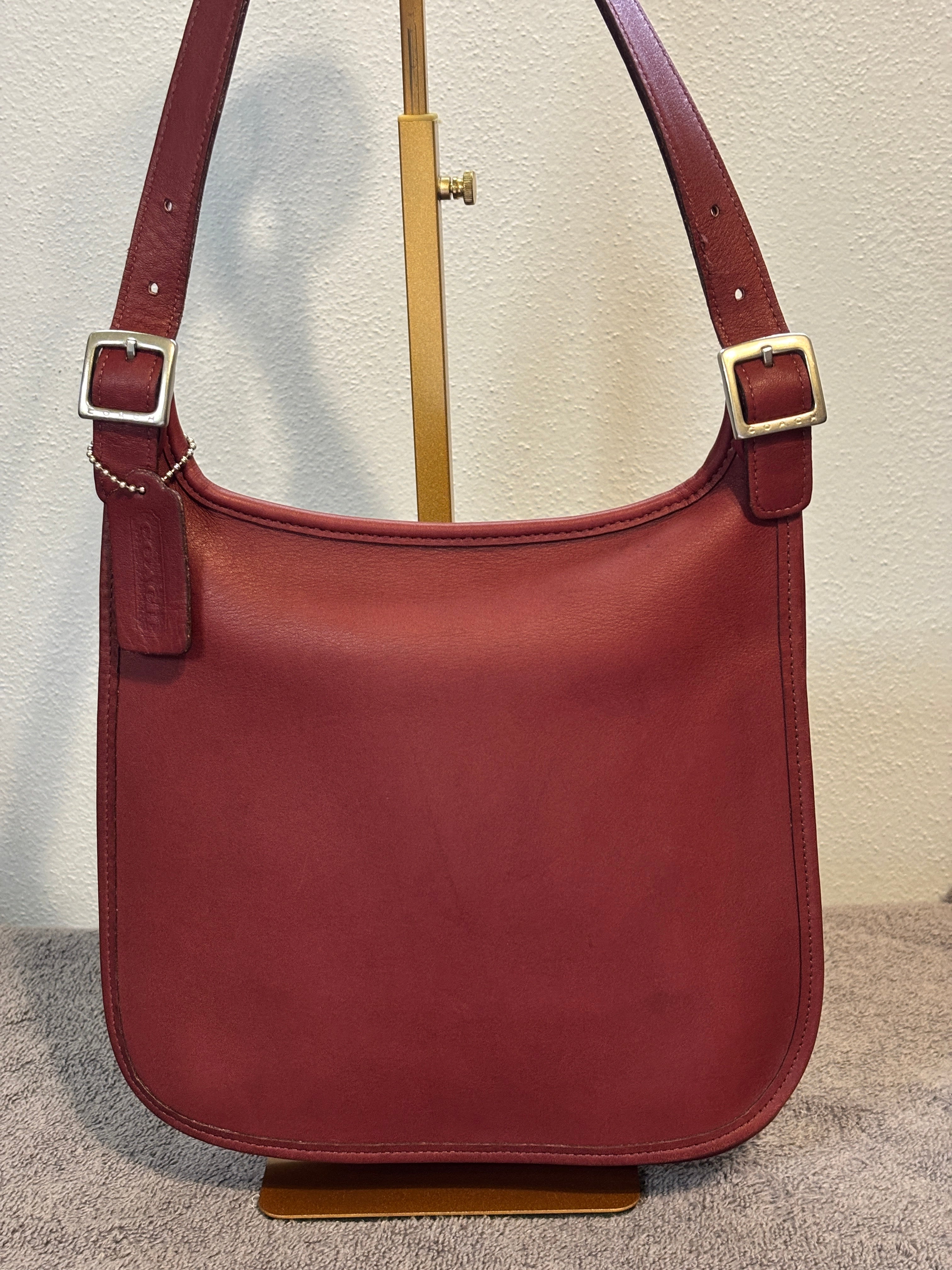 Vintage Coach Hippie Flap Bag 9135 Red Leather USA