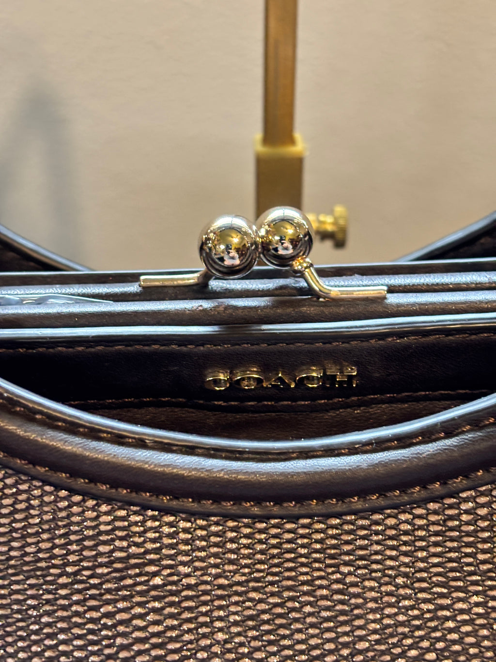 Coach Madison Pinnacle Caroline Kisslock Satchel Lizard Embossed Leather Plum