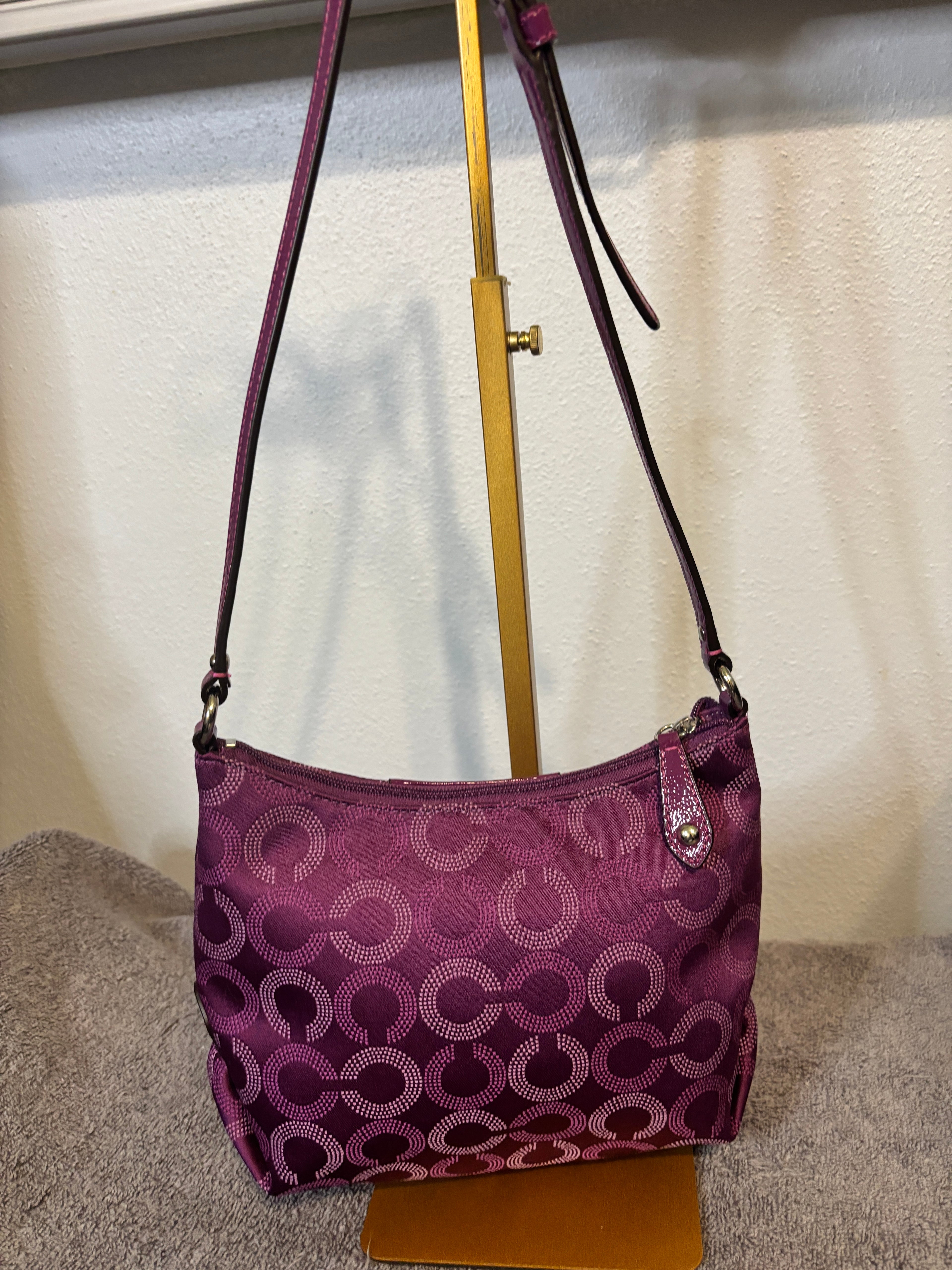 Coach Ashley Optic C Purple Signature Crossbody Hangtag