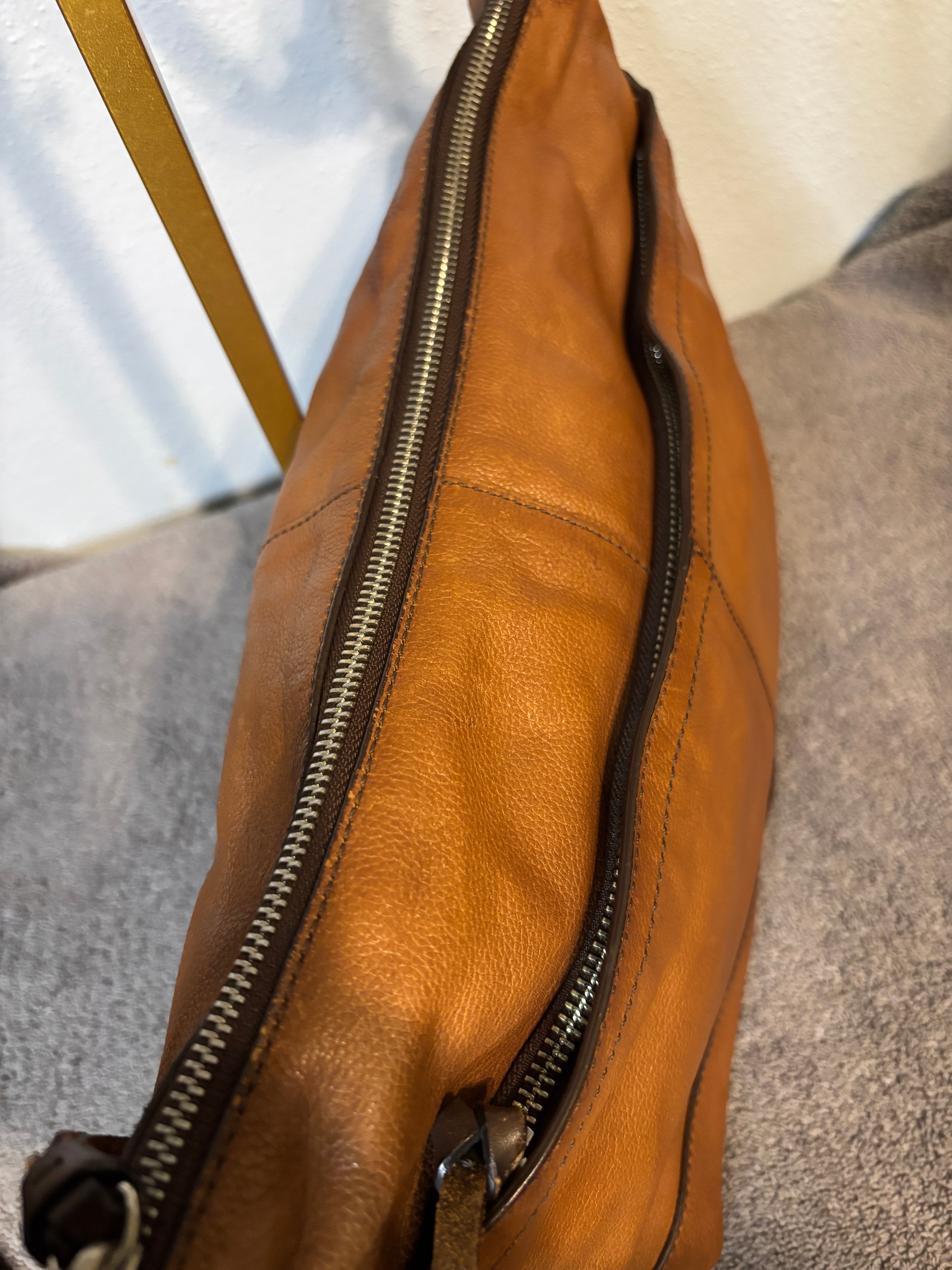 Coach Thompson Crossbody Bag 70312 Cognac Glove Tanned Leather Unisex Travel Bag