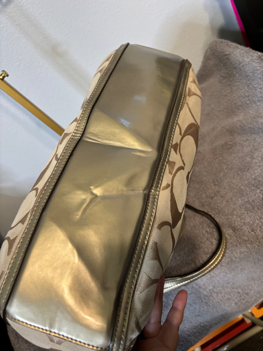 Coach Poppy Hallie East West Tote 22447 Beige Metallic Signature Shoulder Bag