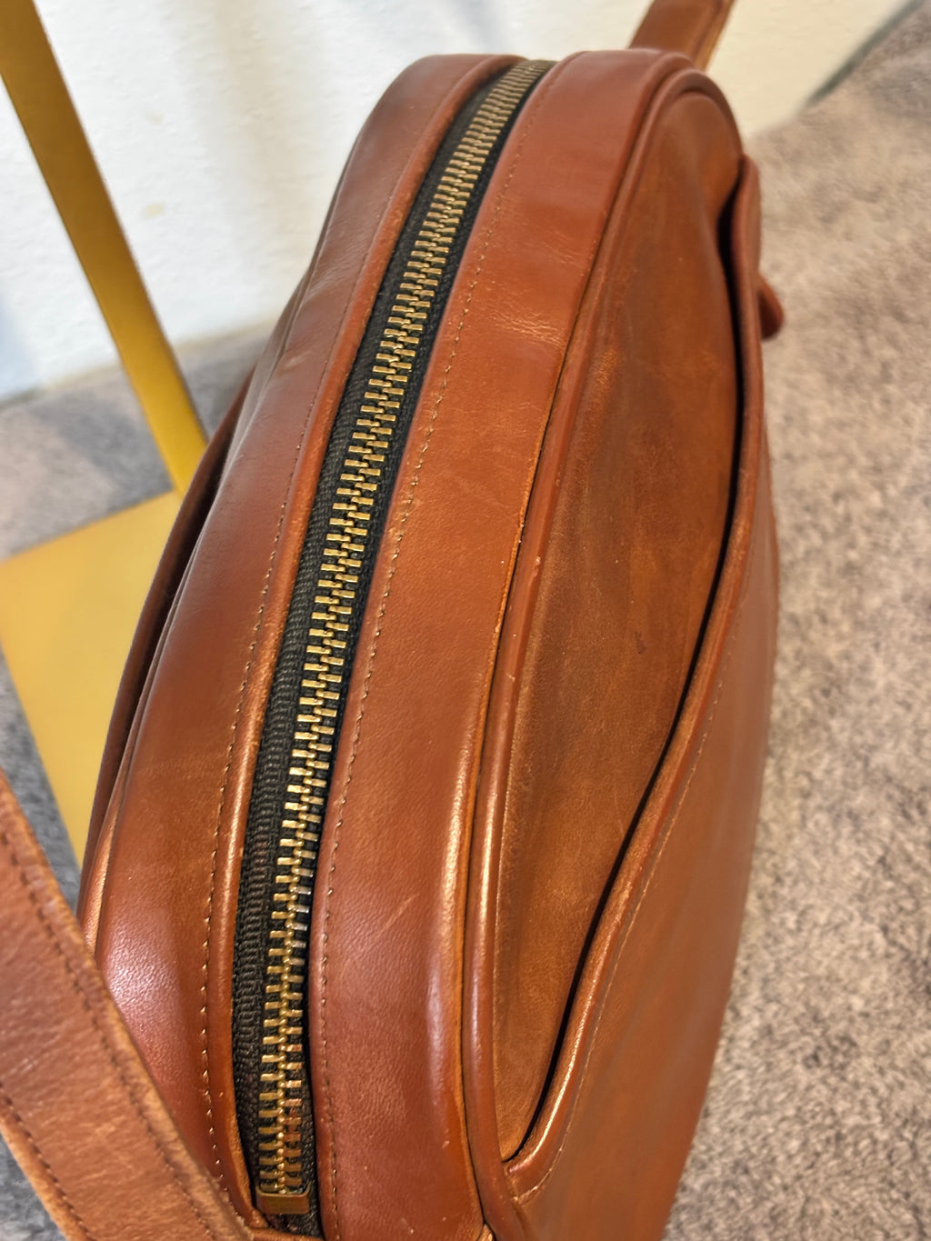 Rare Vintage Coach 4011 Small Camera Bag British Tan Lightweights USA