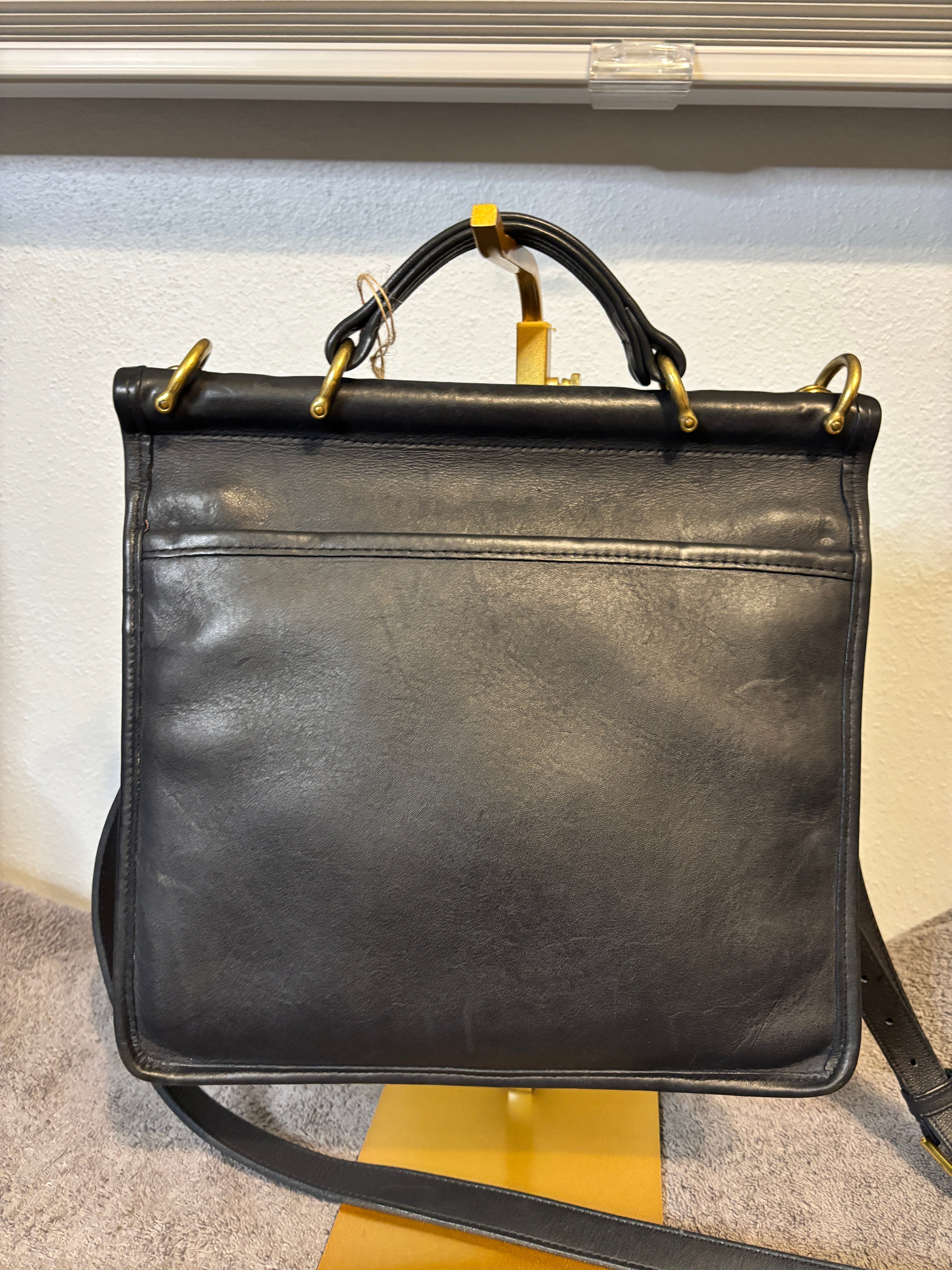 Vintage Coach Willis Bag 9927 Navy Blue Leather Crossbody Satchel USA