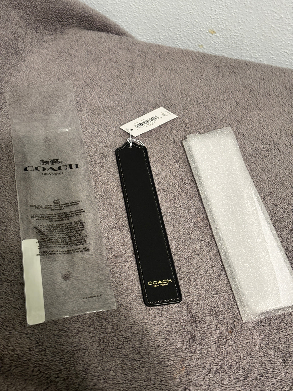 Coach Black Leather Bookmark Gold Logo New With Tags