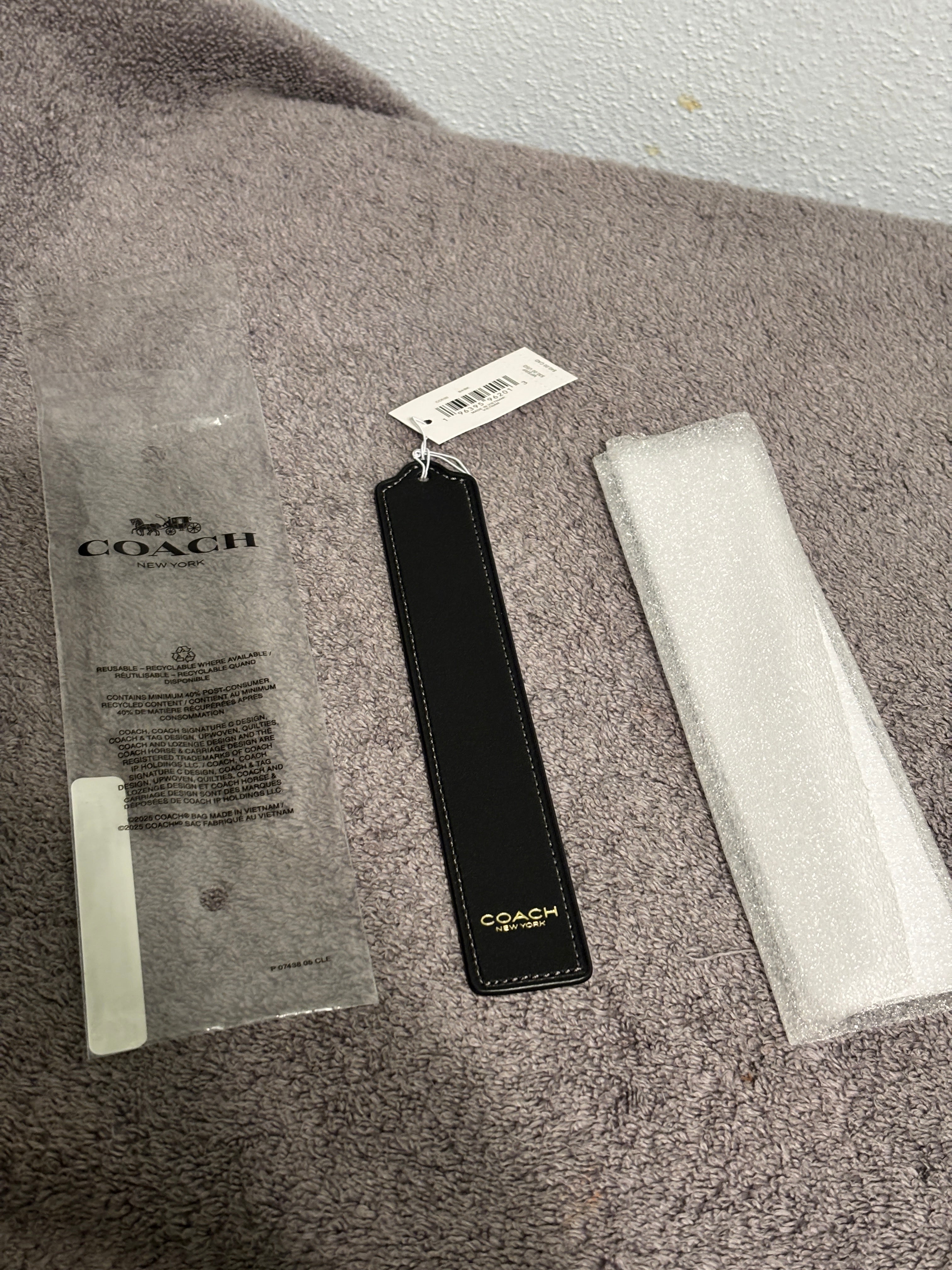 Coach Black Leather Bookmark Gold Logo New With Tags
