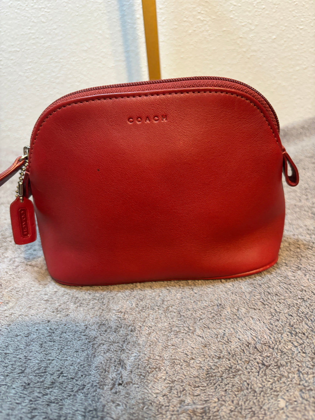 Vintage Coach 6987 Red Leather Small Dome Cosmetic Makeup Case Pouch