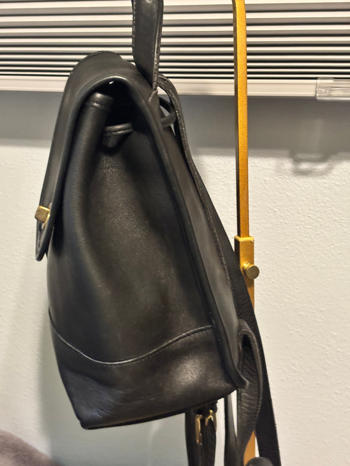 Vintage Coach 9960 Black Leather Daypack Backpack Turnlock Costa Rica 2001