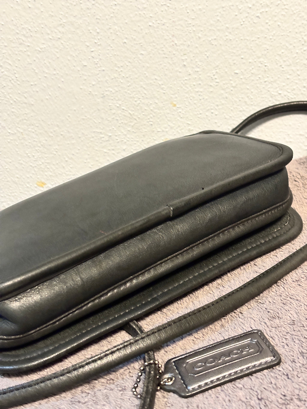 Vintage Coach Dinky 9375 Flannel Gray Leather Crossbody Bag Pre 1994
