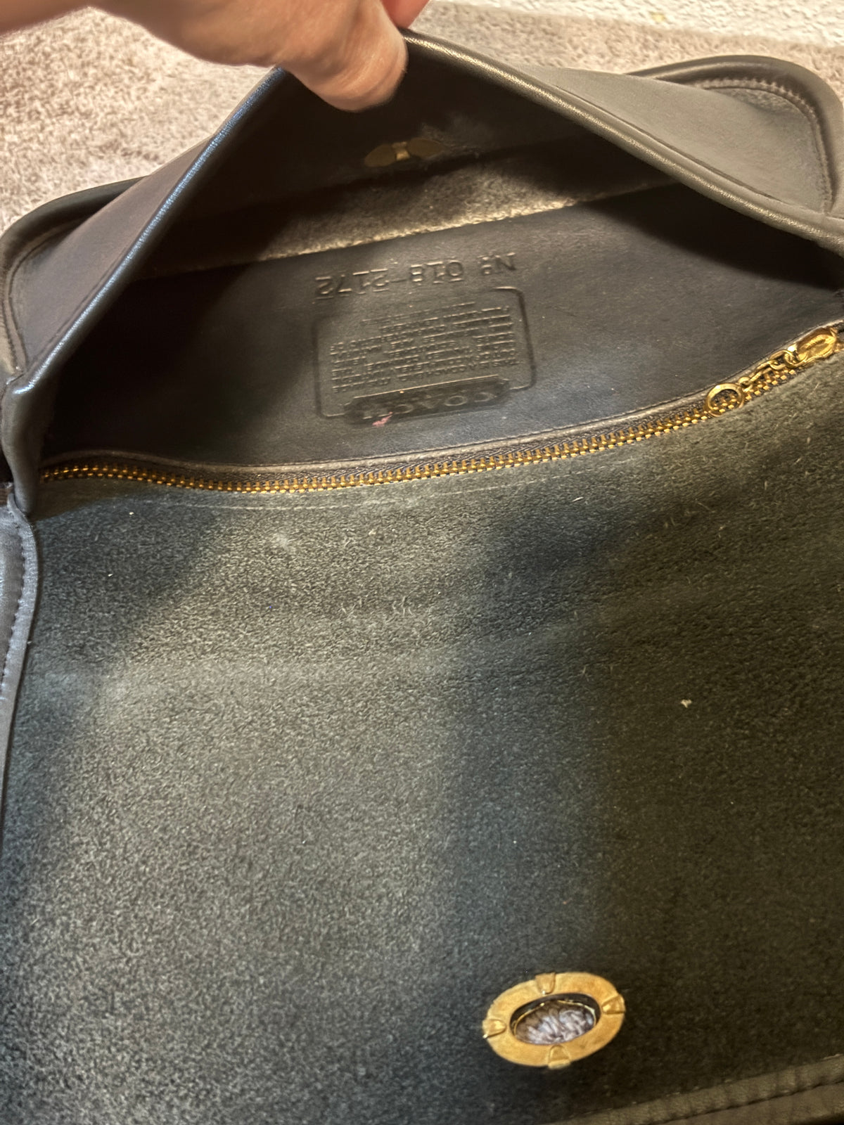 Vintage Coach Dinky 9375 Flannel Gray Leather Crossbody Bag Pre 1994