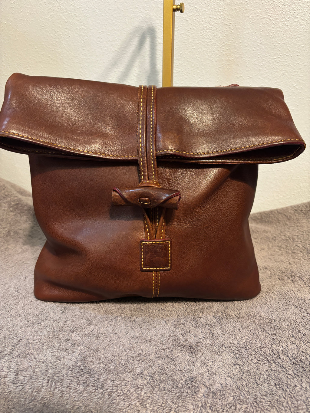 Dooney Bourke Florentine Medium Toggle Crossbody Brown Tmoro Leather