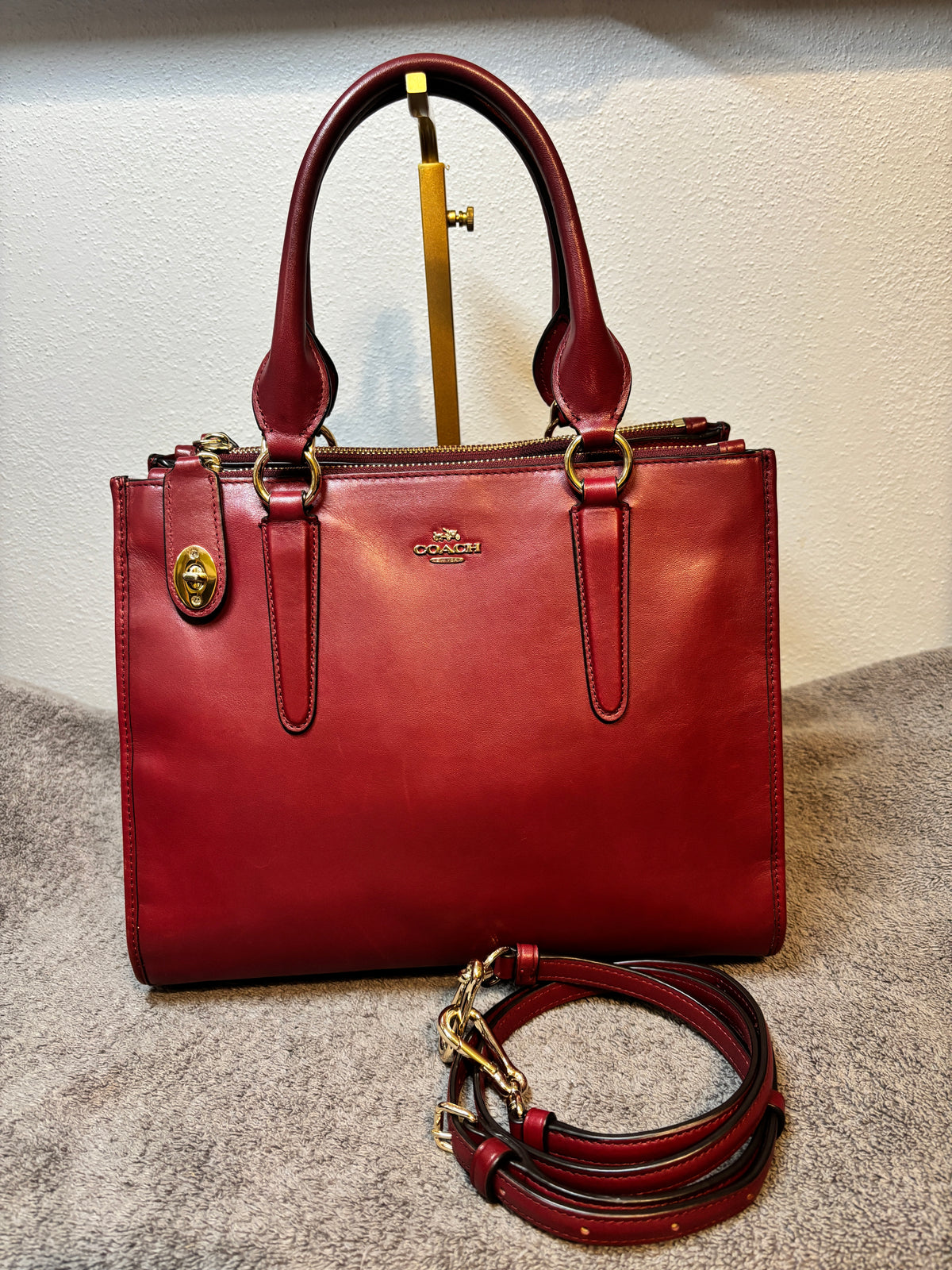 Coach Crosby Carryall Red Leather 3 Compartment Turnlock Crossbody Satchel
