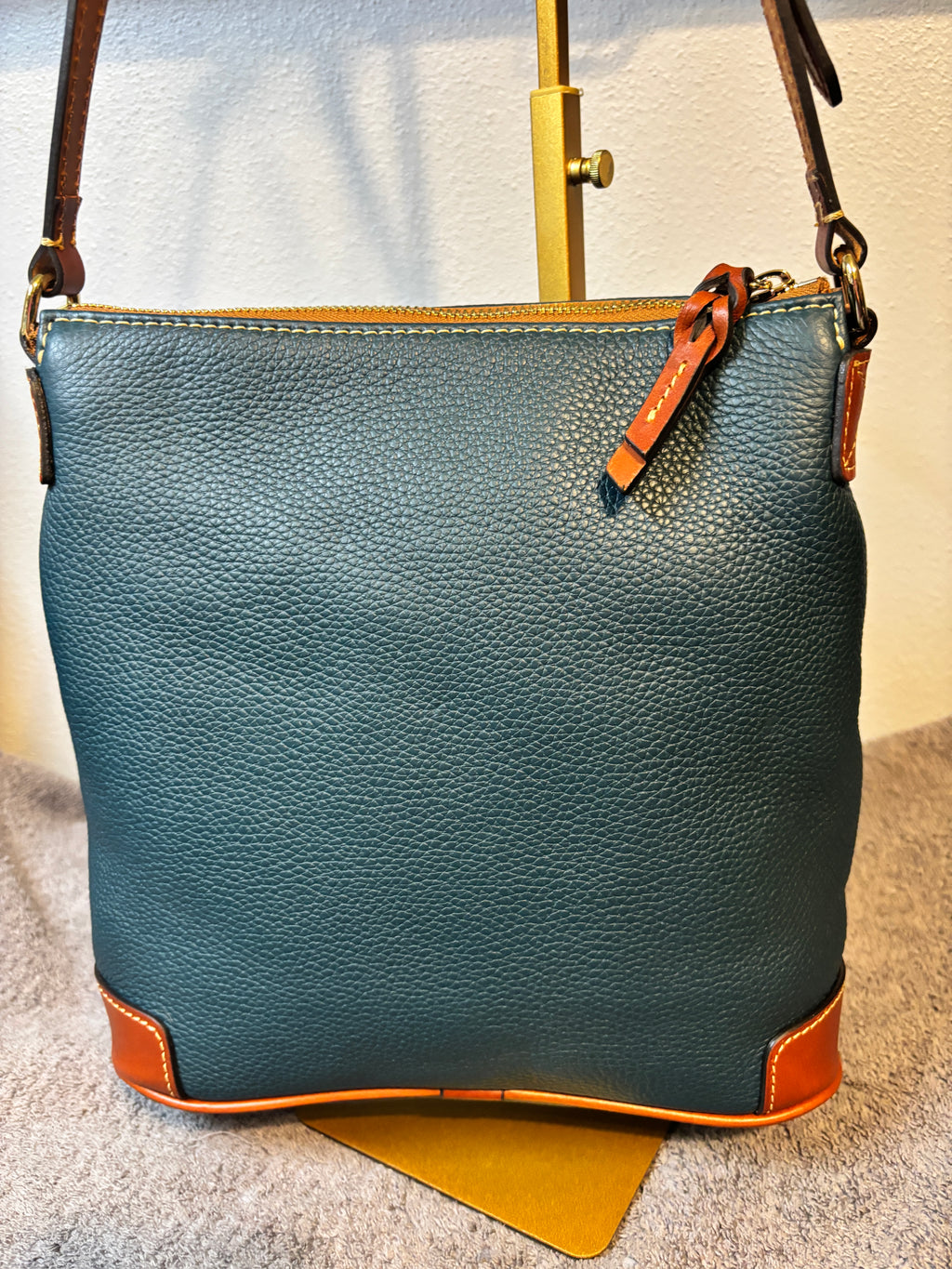 Dooney Bourke Pebble Leather Small Everyday Crossbody Teal Blue Tan Trim