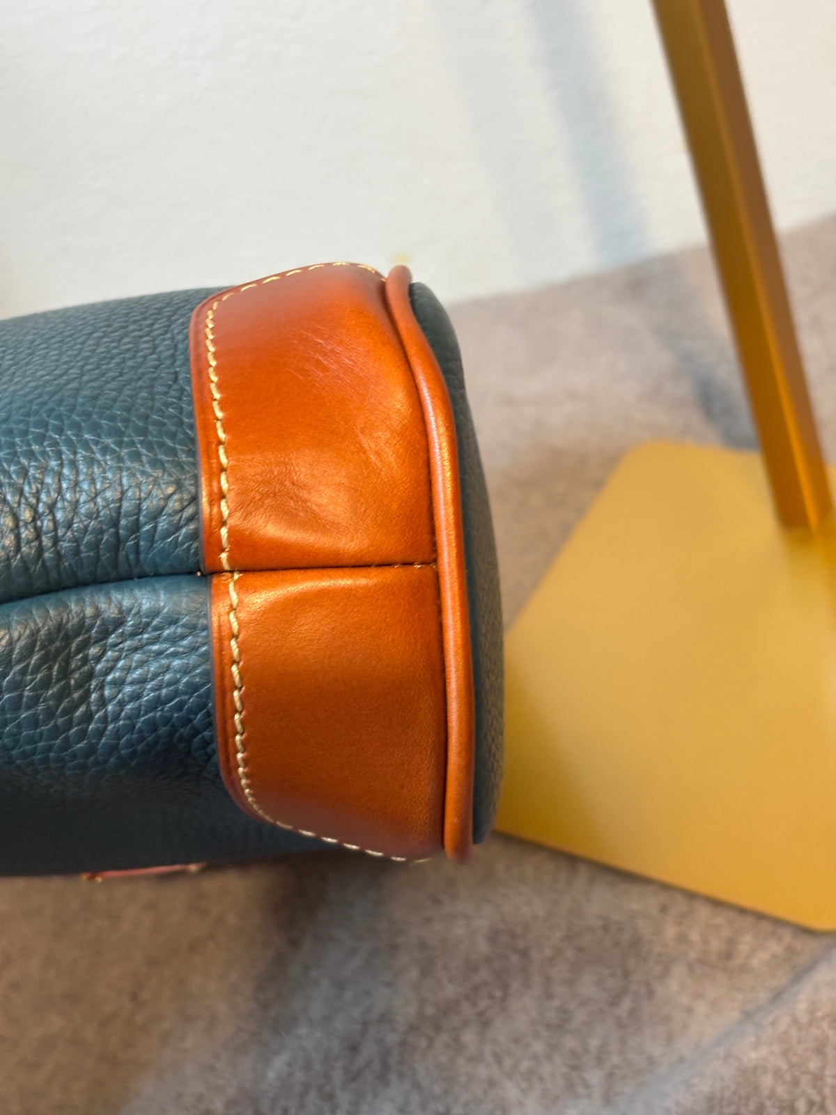 Dooney Bourke Pebble Leather Small Everyday Crossbody Teal Blue Tan Trim