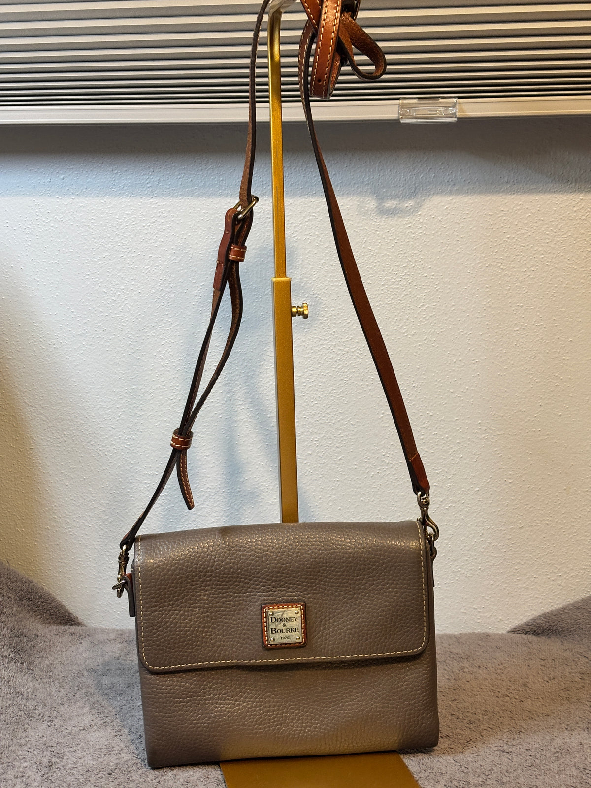 Dooney & Bourke Pebble Grain Taupe Flap Crossbody Brown Trim Leather Bag