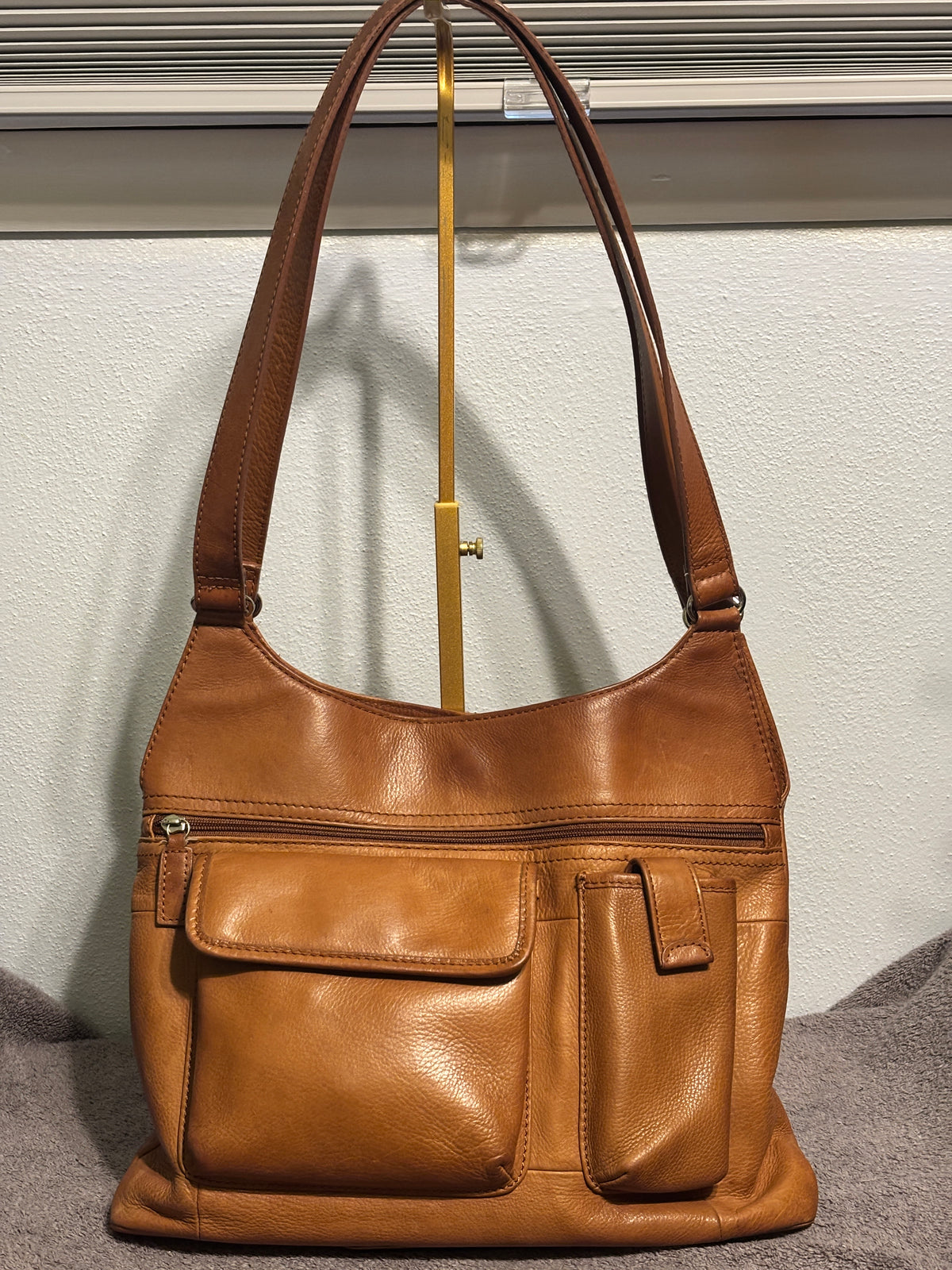Fossil Tan Brown Leather Organizer Shoulder Bag Multi Pocket Purse