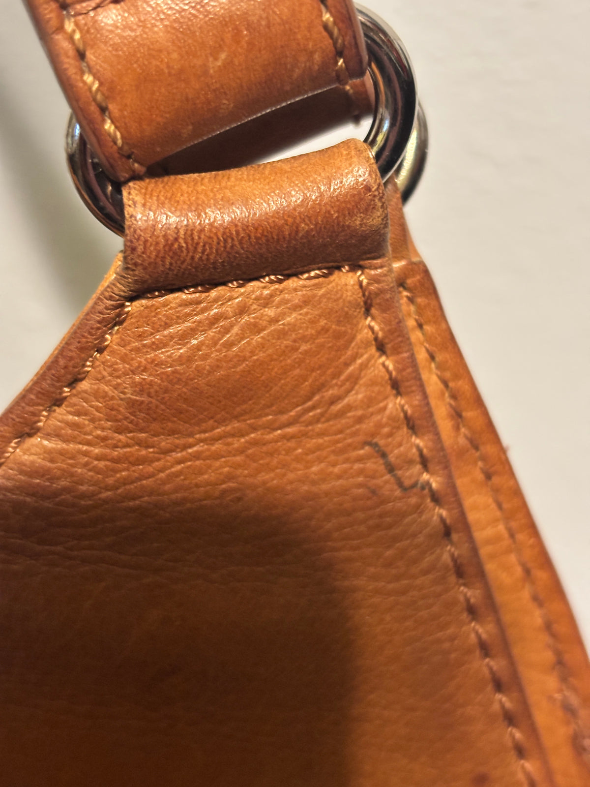 Fossil Tan Brown Leather Organizer Shoulder Bag Multi Pocket Purse