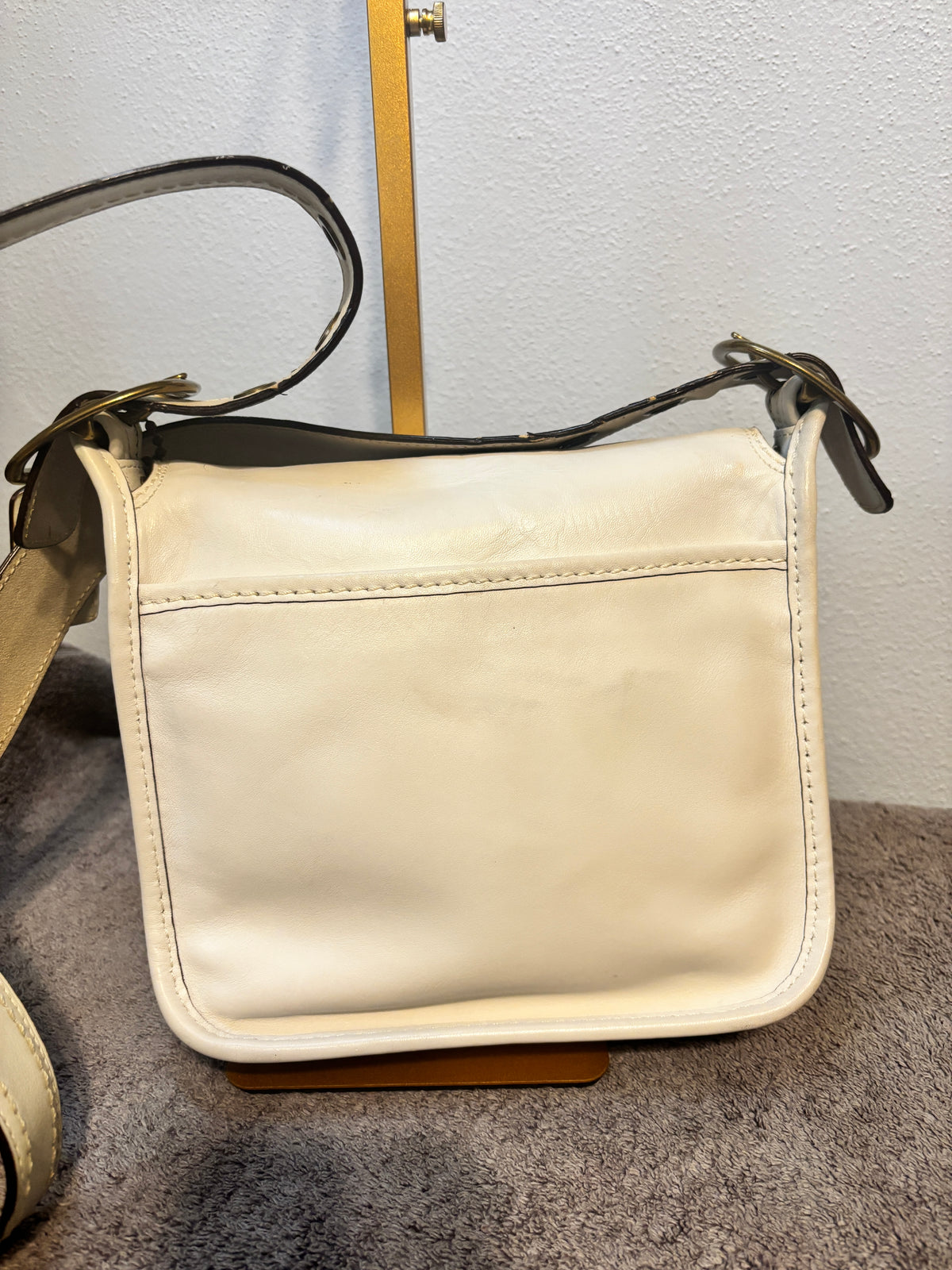 2007 Coach Bleecker 11418 White Leather Crossbody Bag Tattersall Lining