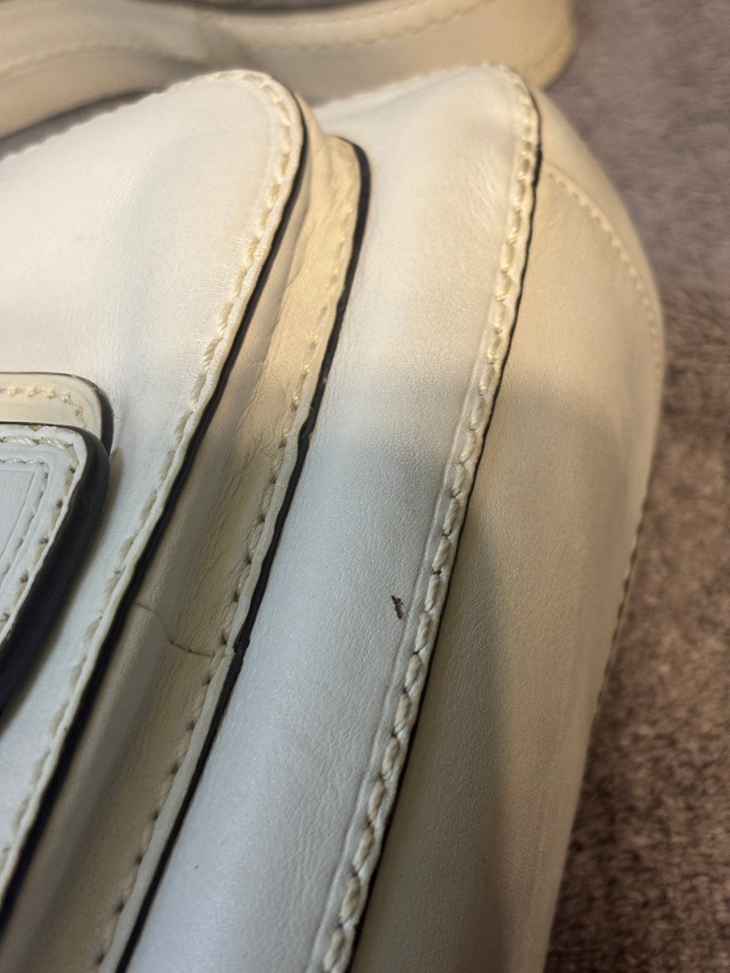 2007 Coach Bleecker 11418 White Leather Crossbody Bag Tattersall Lining
