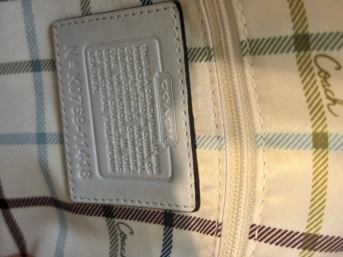 2007 Coach Bleecker 11418 White Leather Crossbody Bag Tattersall Lining