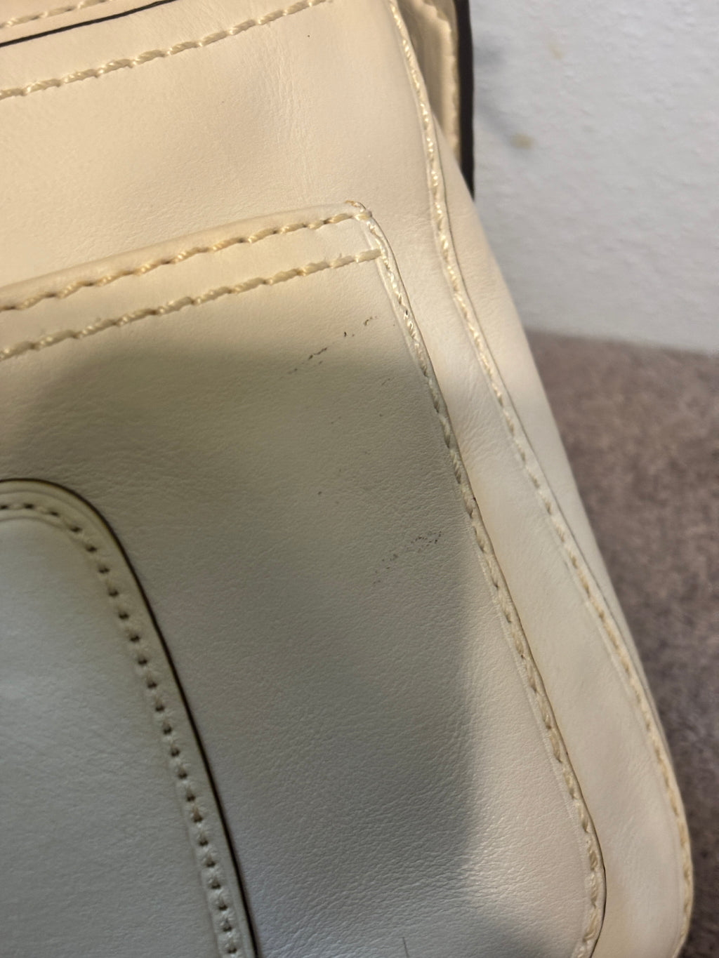 2007 Coach Bleecker 11418 White Leather Crossbody Bag Tattersall Lining