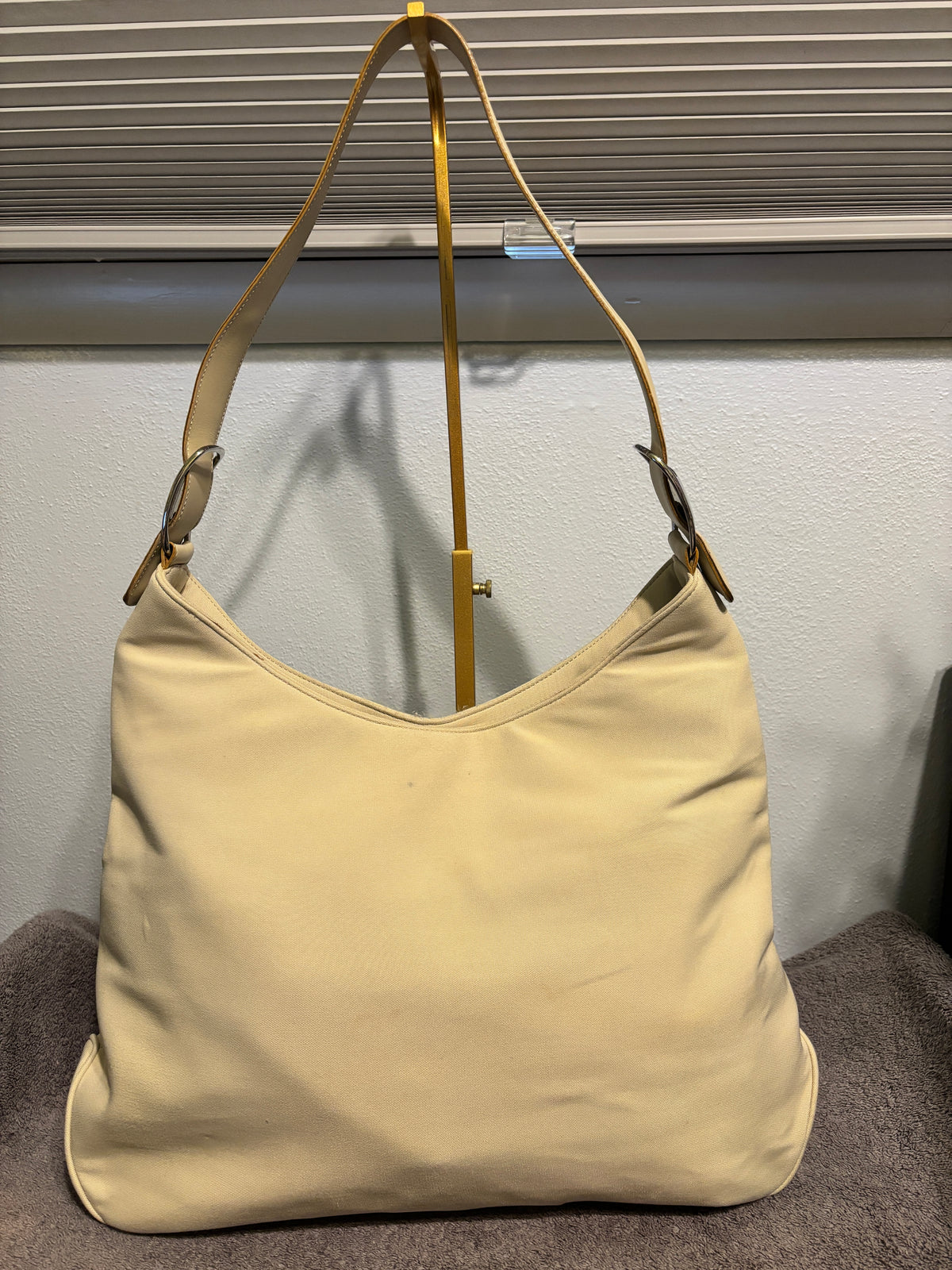 ✨ Salvatore Ferragamo Cream Canvas Hobo Shoulder Bag – Made in Italy ✨