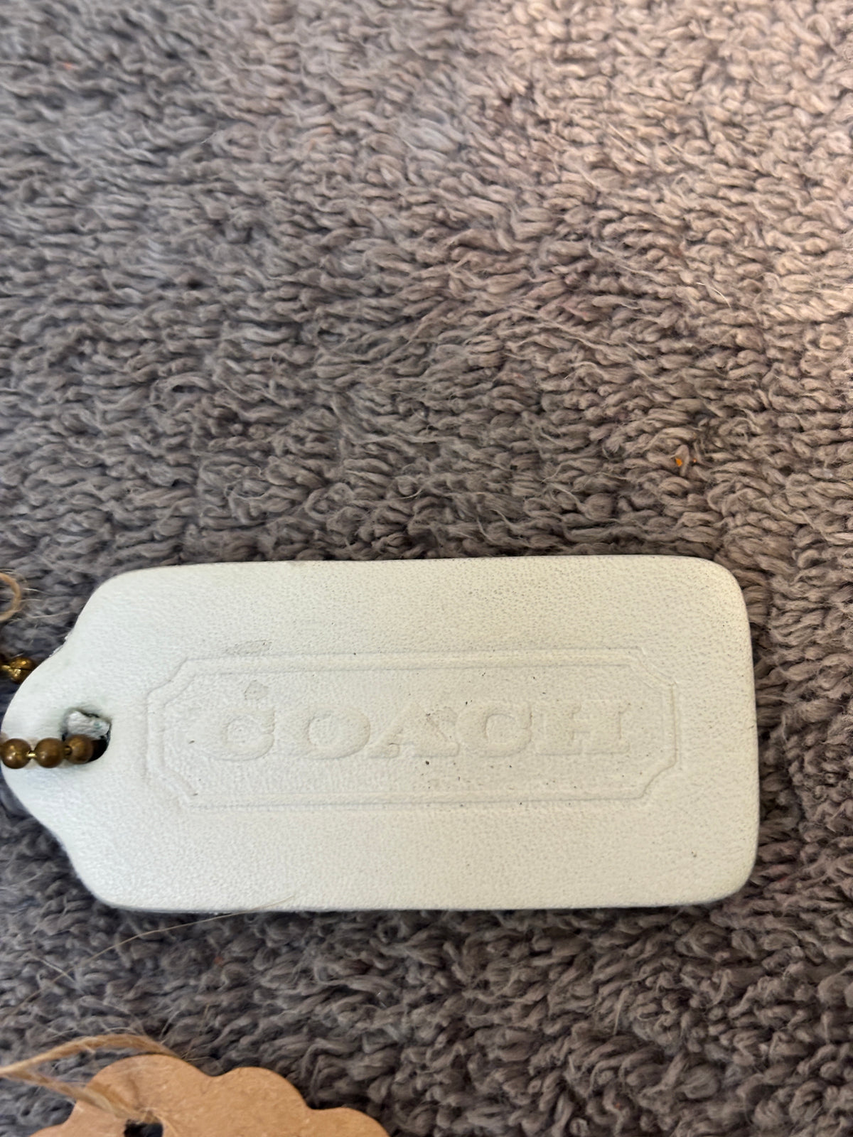 🤍✨ Vintage Coach Leather Hangtag #500 | White 👜