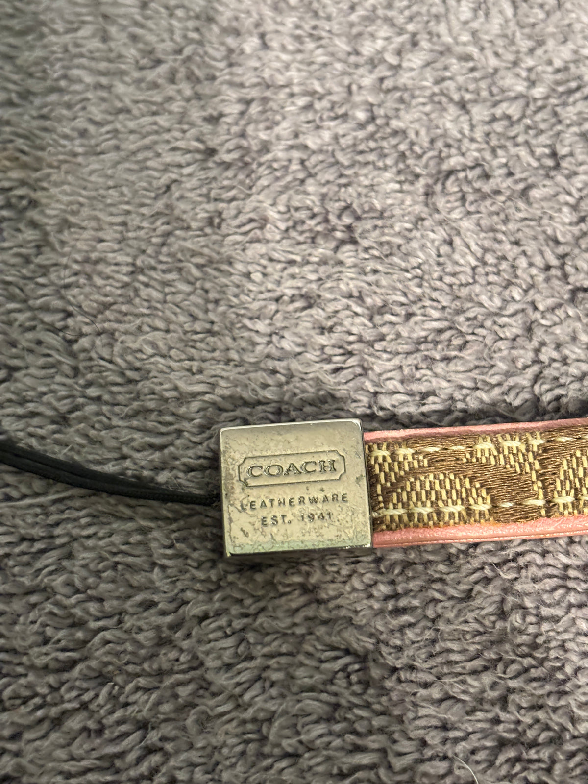 💕 Coach Signature C Cell Phone Wrist Strap | Brown Canvas Pink Leather 📱