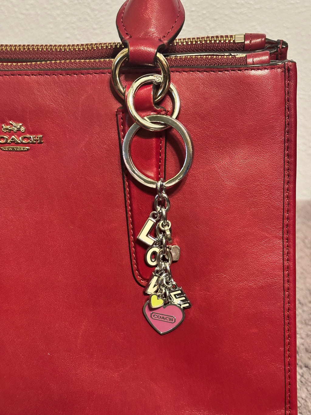 💕 Vintage Coach LOVE Bag Charm | Pink Heart Enamel Letter Keychain ❤️