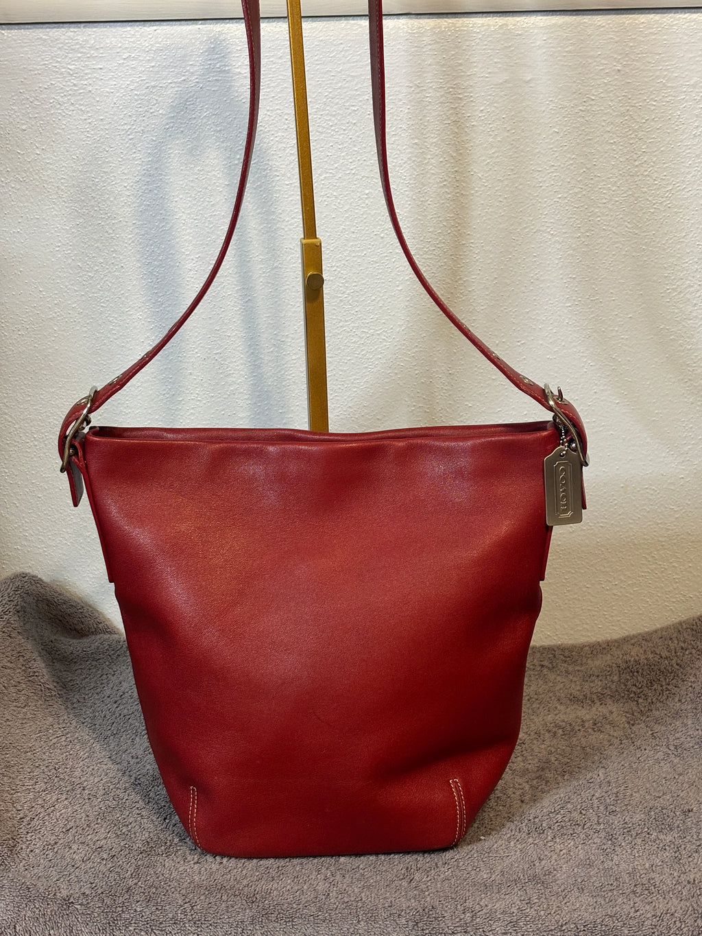 Vintage Coach Red Small Duffle Sac 9186 Soft Leather Bucket Crossbody Bag