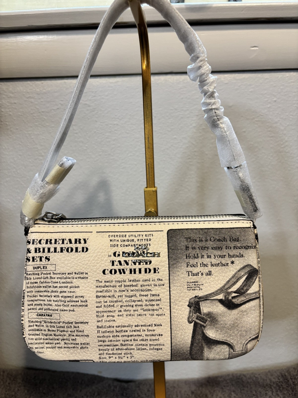 COACH NEWSPAPER NOLITA 19