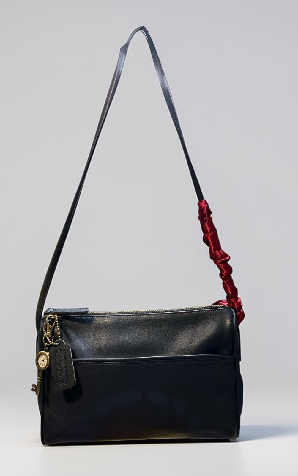 COACH VINTAGE NAVY EQUESTRIAN SLIM BAG