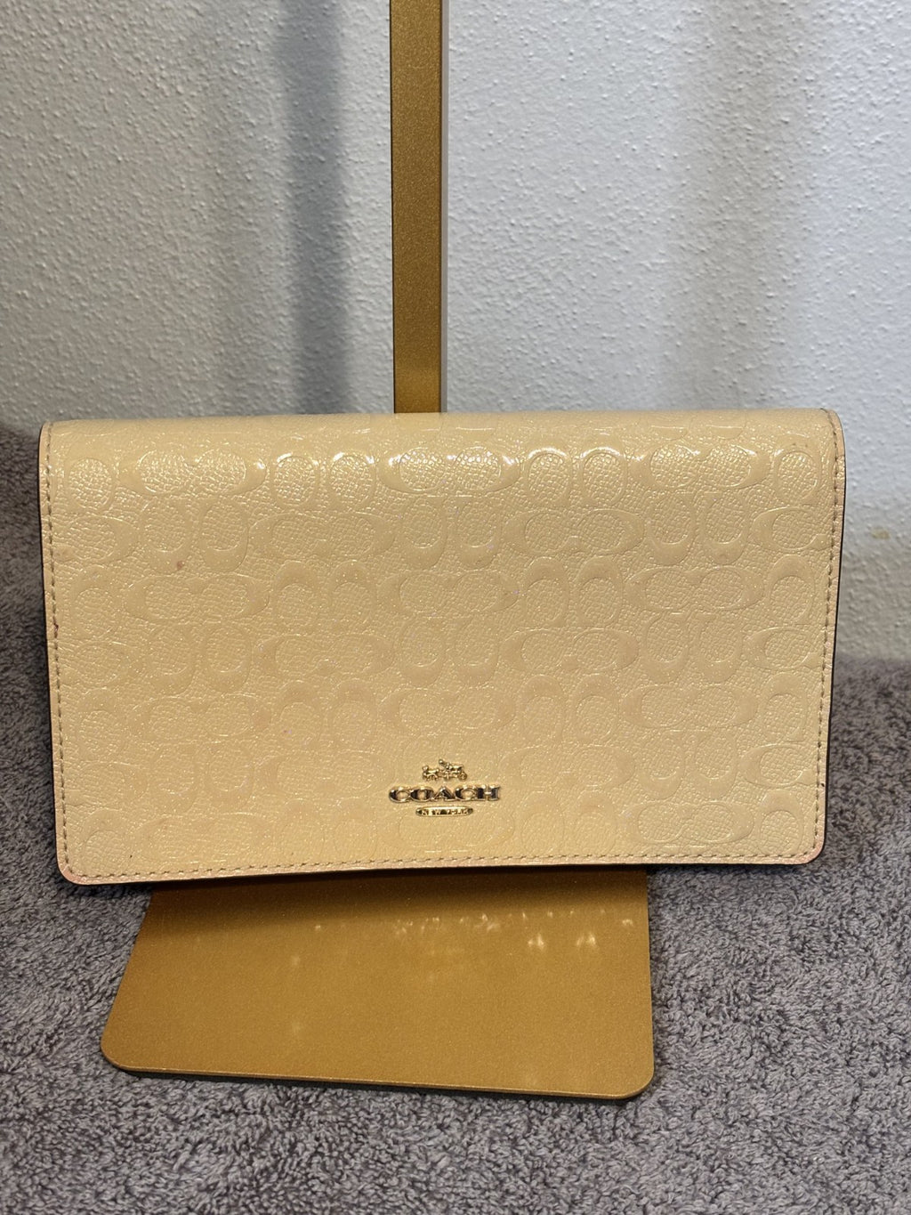COACH WALLET BEIGE