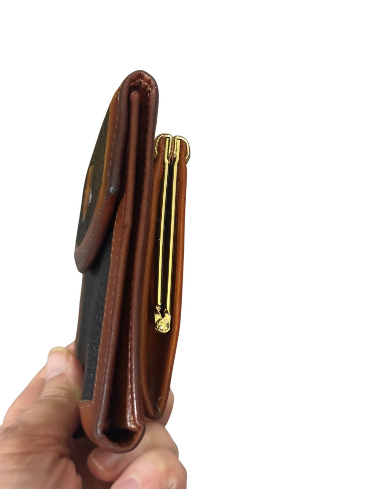 DOONEY & BOURKE WALLET BLACK PEBBLE KISSLOCK