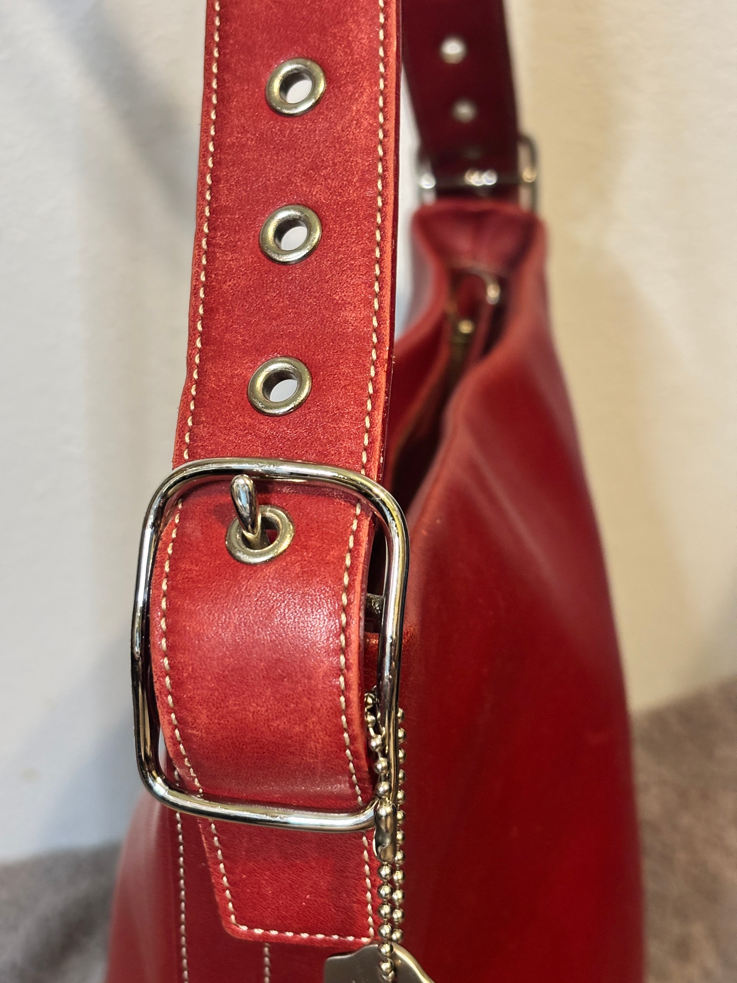 Vintage Coach Red Small Duffle Sac 9186 Soft Leather Bucket Crossbody Bag