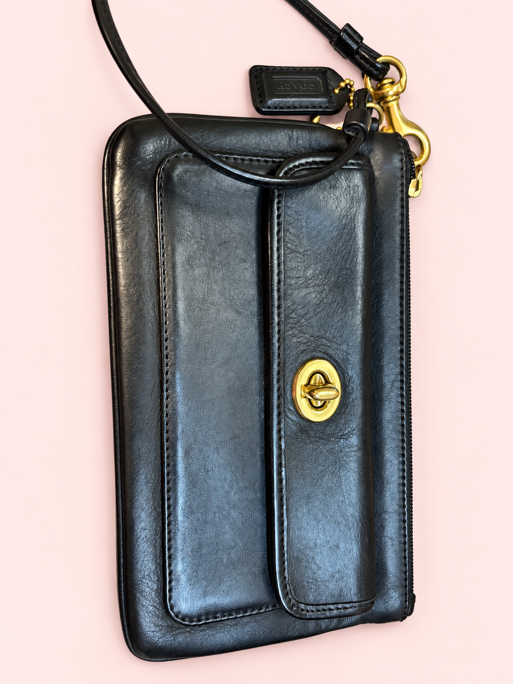 🖤✨ Coach Black Leather Turnlock Wristlet Pouch | Gold Hardware 👜