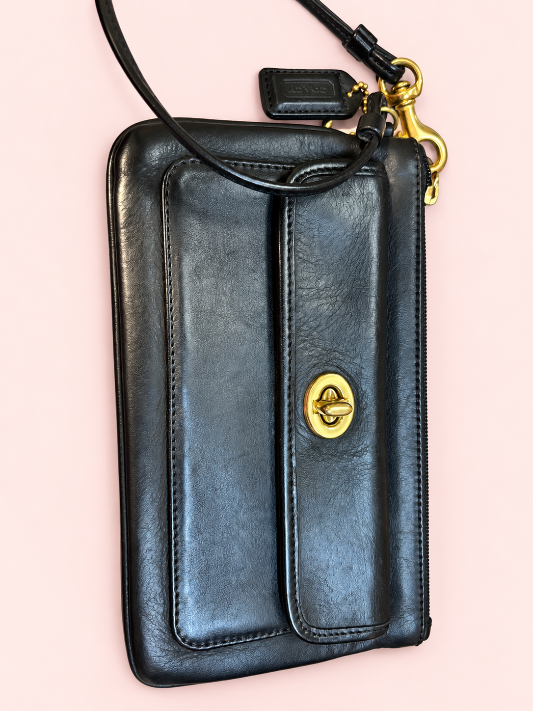 🖤✨ Coach Black Leather Turnlock Wristlet Pouch | Gold Hardware 👜