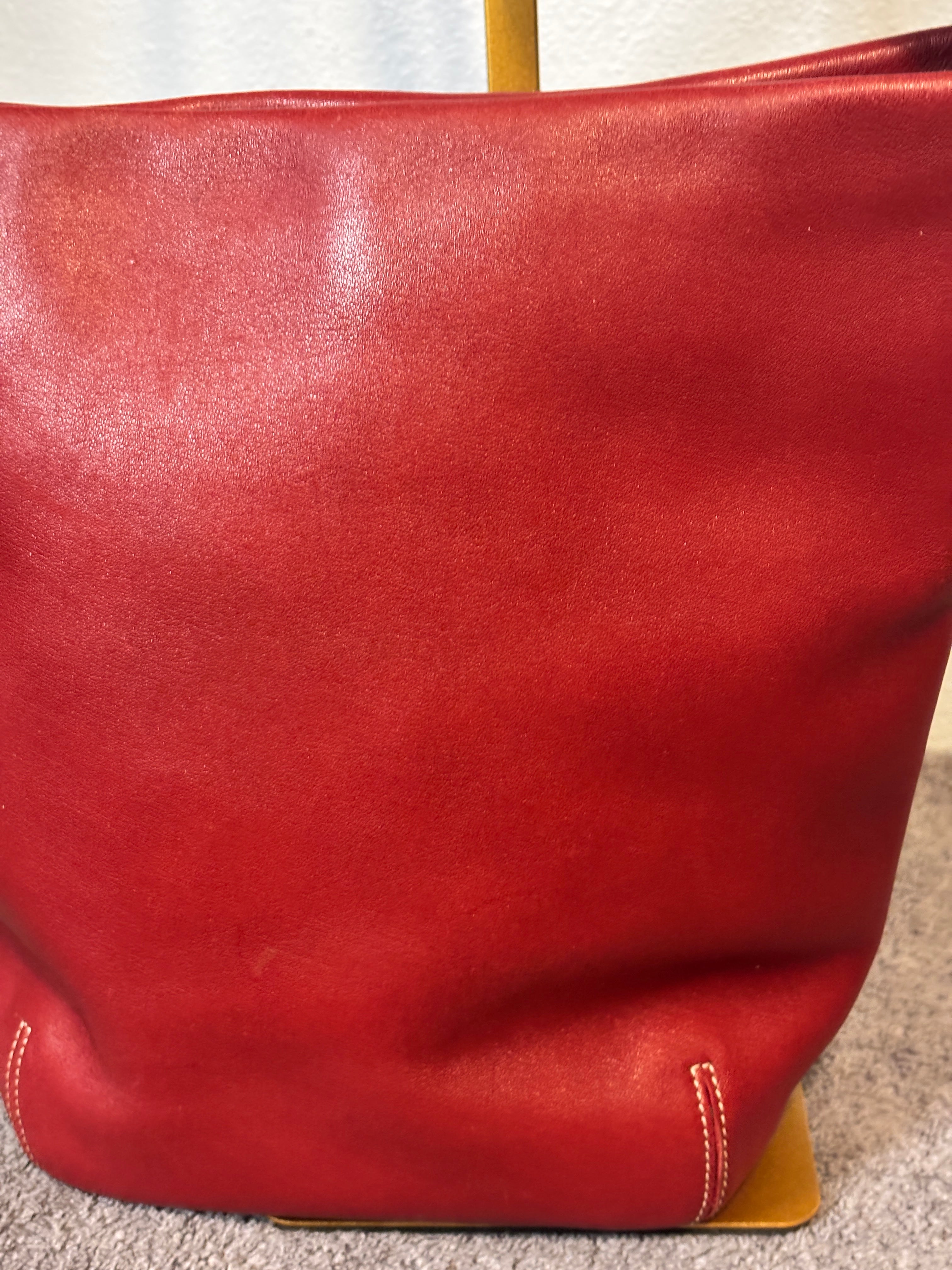 Vintage Coach Red Small Duffle Sac 9186 Soft Leather Bucket Crossbody Bag