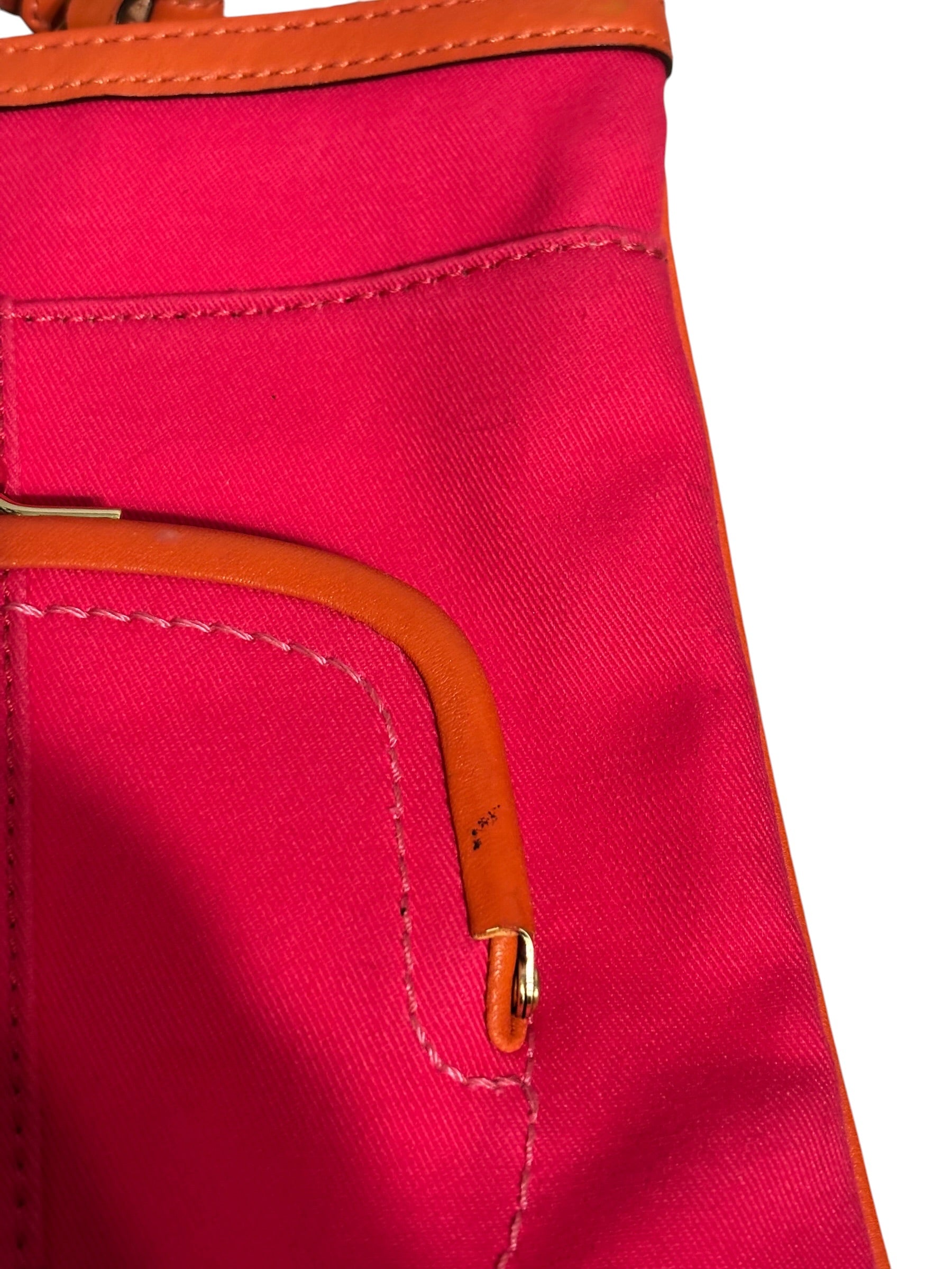 Coach Bonnie Cashin Kisslock Crossbody – Pink/Coral Graphic Print – NWT