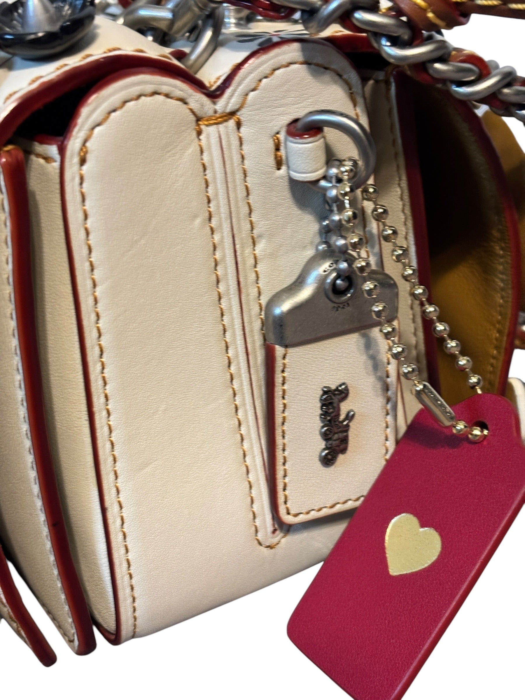 Coach Double Dinky Tea Rose Appliqué Bag – Rare Studded Floral Crossbody in Chalk Glove Tanned Leather