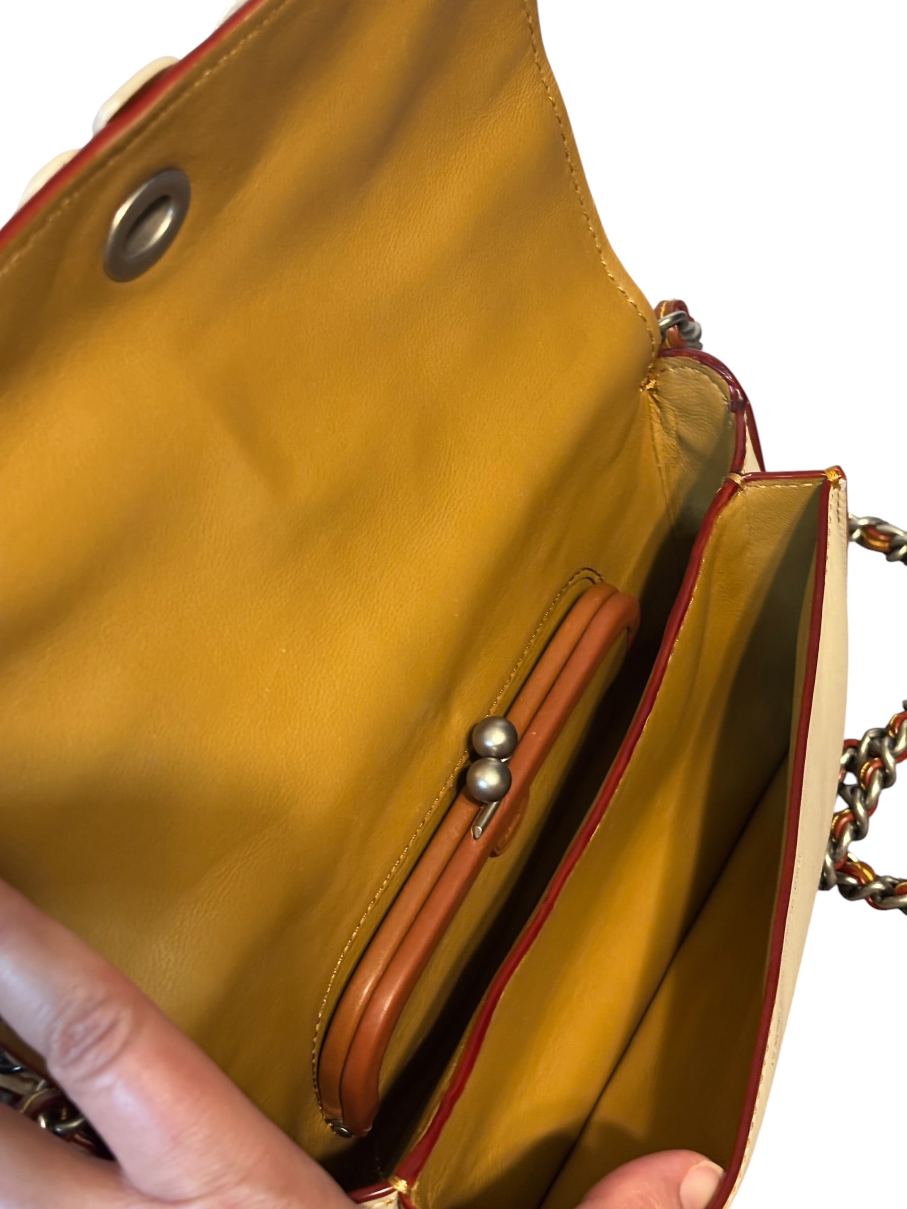 Coach Double Dinky Tea Rose Appliqué Bag – Rare Studded Floral Crossbody in Chalk Glove Tanned Leather