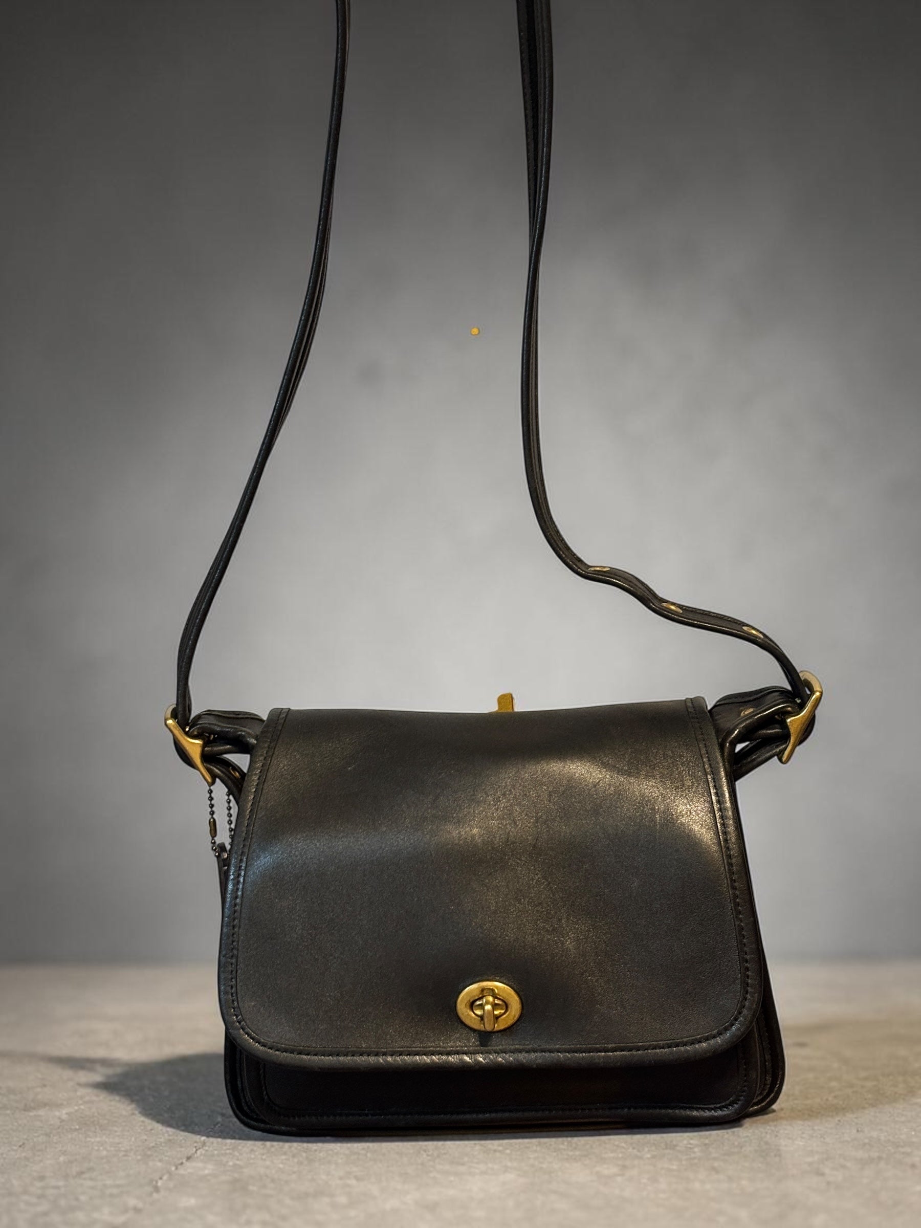 Coach Vintage Rambler 9061 Black Leather Crossbody Bag 2003
